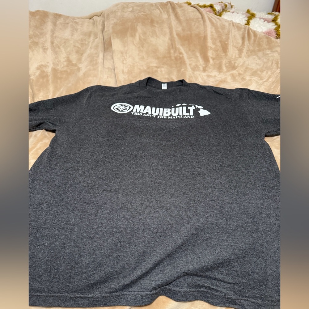 Mauibuilt Rooster Gray Men's Shirt Large